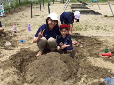 ２年１組_ずこう_佐藤　純子_砂と土_25